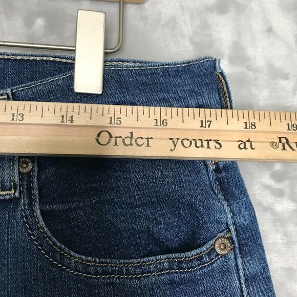 Levis 515 Bootcut Jean Womens 32*30 Medium Blue Mid Rise Embrioidered Pockets - Picture 10 of 13